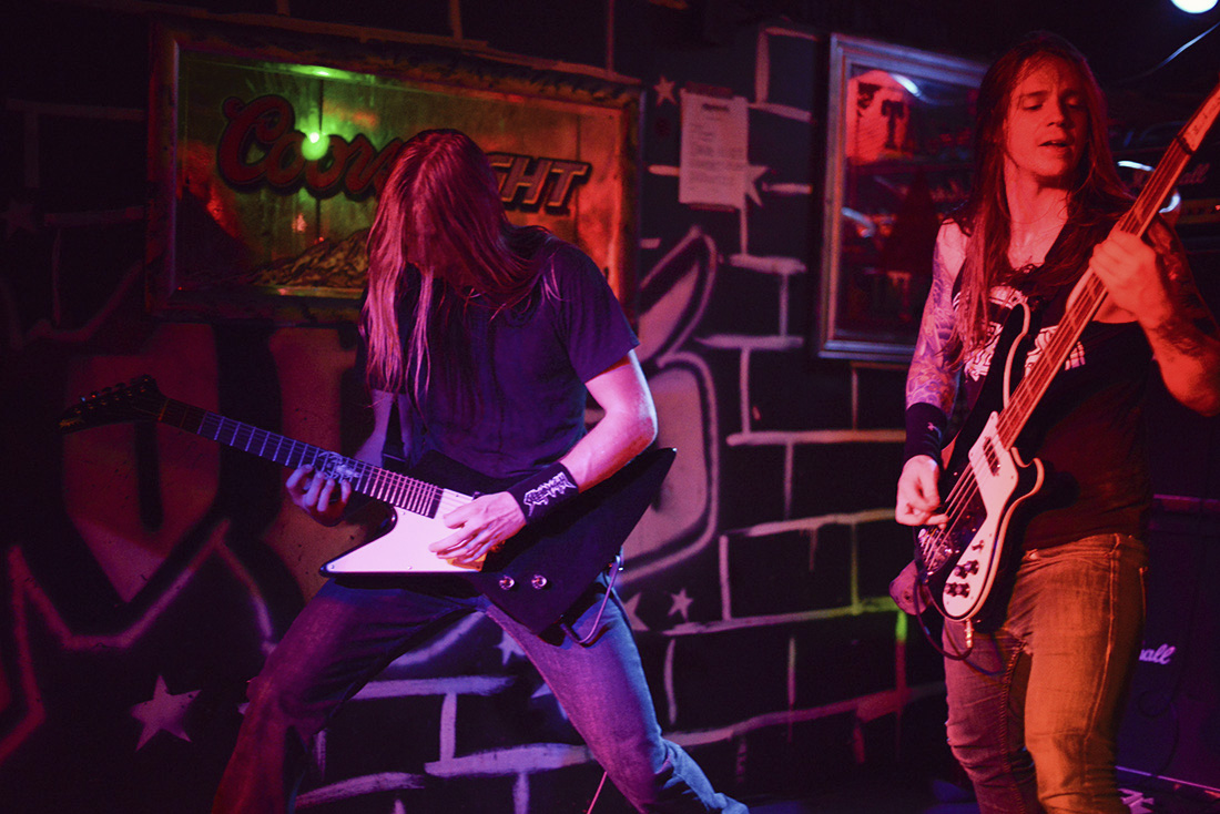 skeletonwitch-early-graves-live-albany-0025